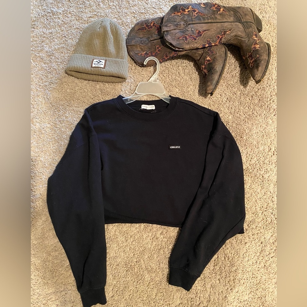 Kendall&Kylie Cropped Crewneck Sweatshirt